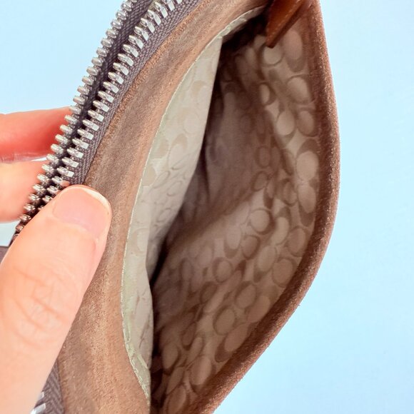 Vintage Coach Genuine Suede Cross Body Bag - Picture 4 of 7